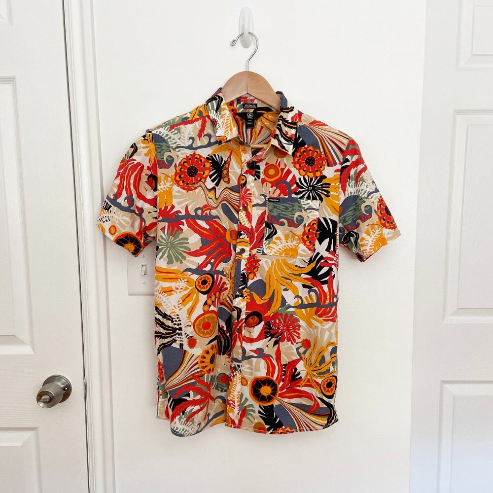 VOLCOM | Men's Button Down Short-Sleeve Shirt